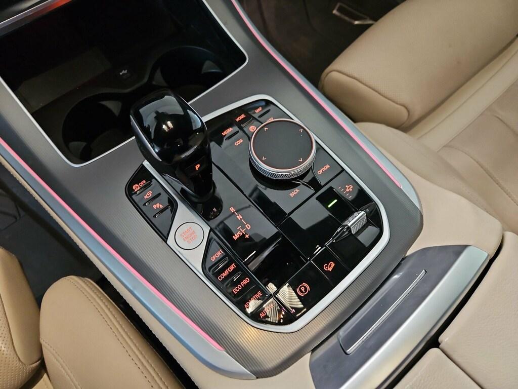 BMW X5 xdrive30d mhev 48V xLine auto