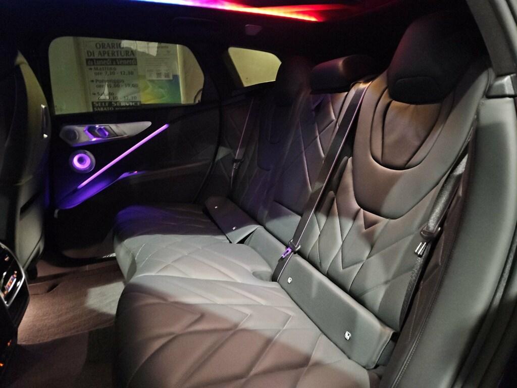 BMW XM 4.4 steptronic