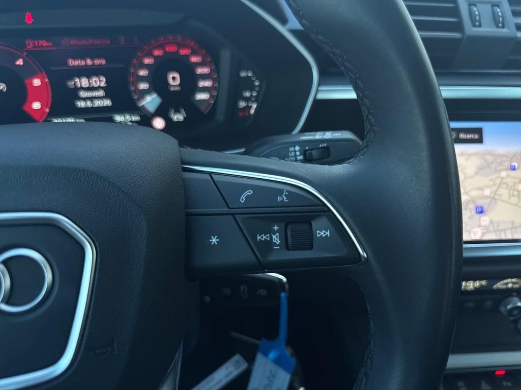 Audi Q3 35 2.0 tdi