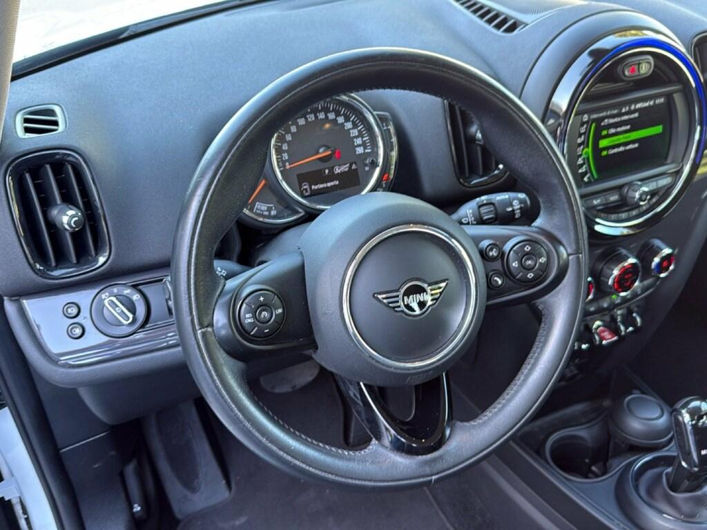 Mini Cooper D Countryman 2.0 TwinPower Turbo Cooper D Boost Steptronic