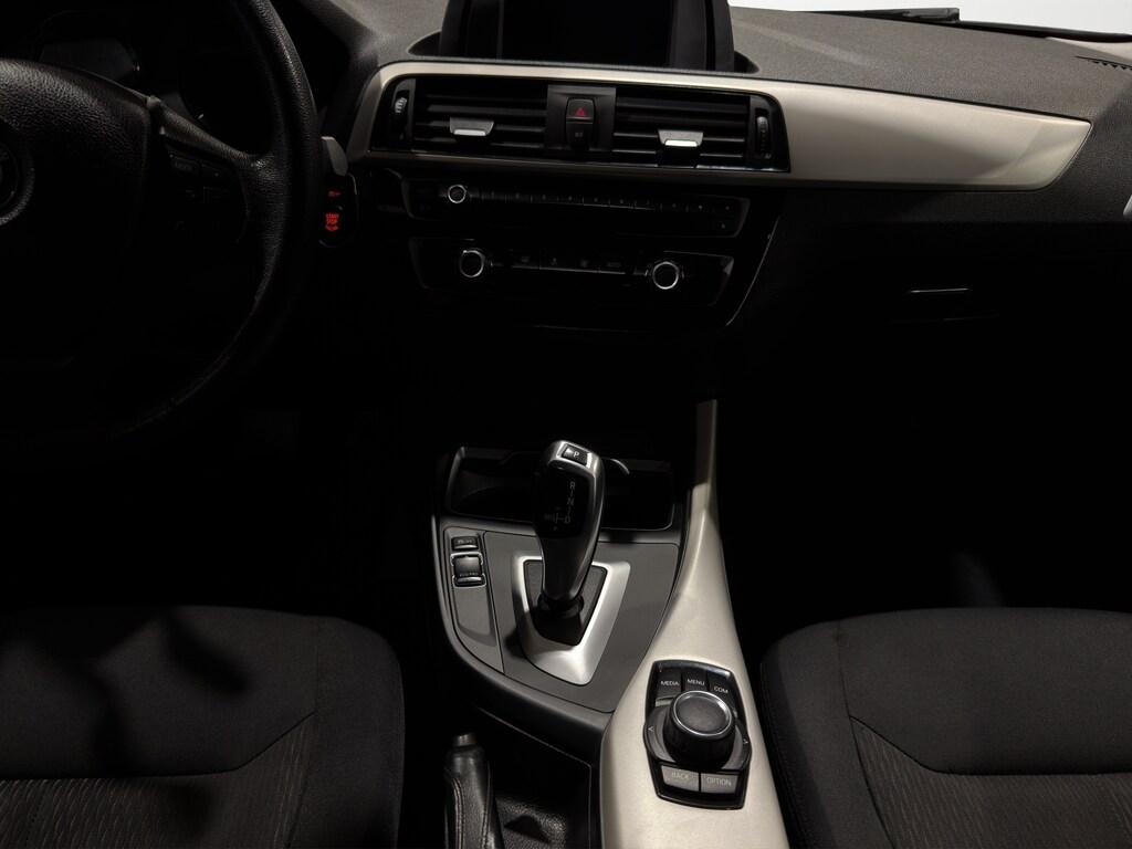 BMW Serie 1 118d Advantage 5p auto