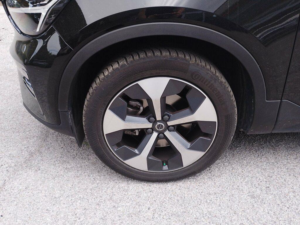 Volvo XC40 2.0 b3 Ultimate Dark auto