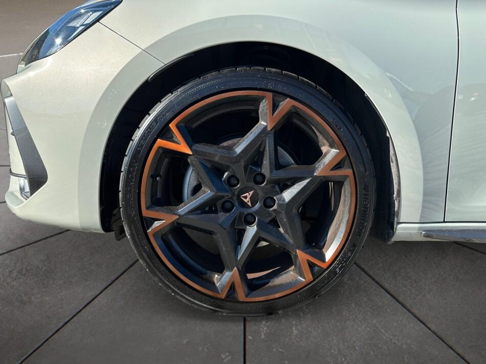 Cupra Leon 1.5 hybrid 150cv dsg