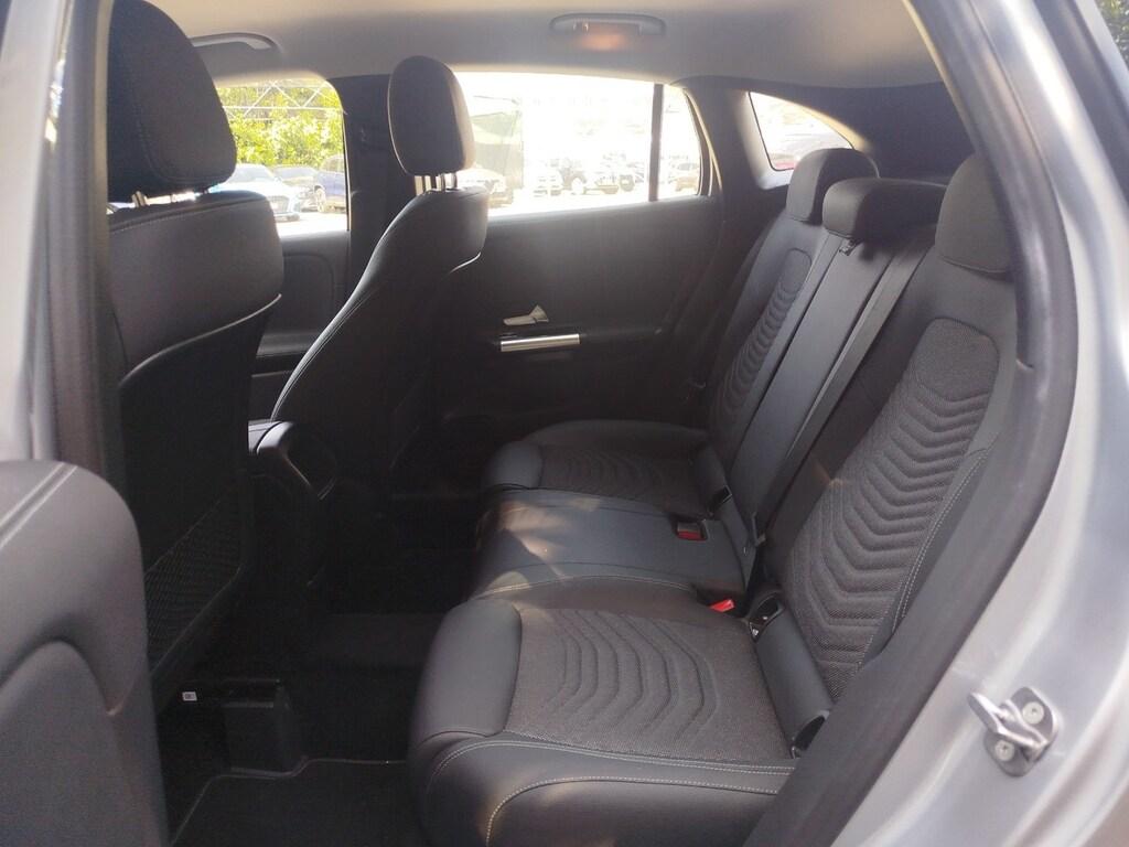 Mercedes GLA 180 d Progressive Advanced auto