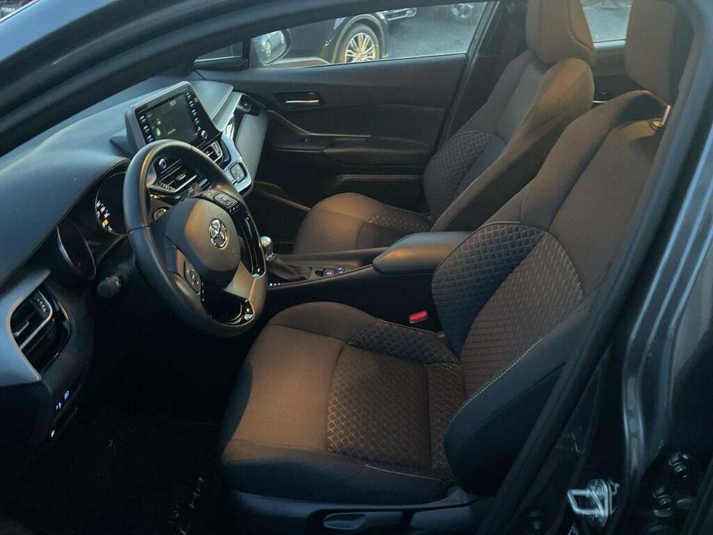 Toyota C-HR 1.8h Active e-cvt