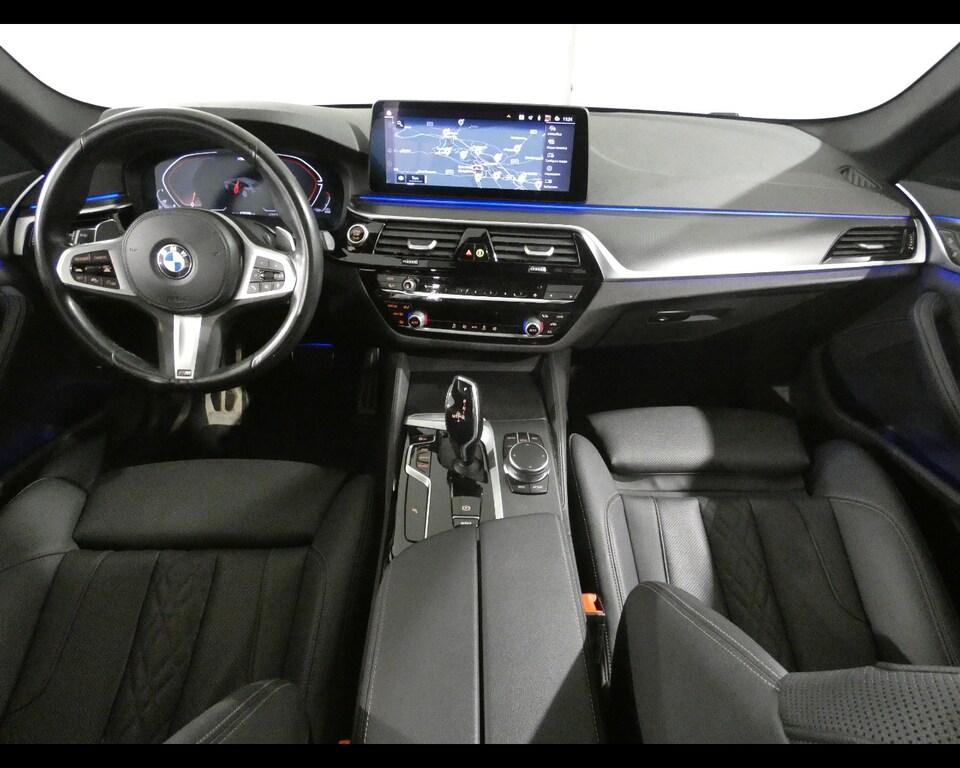 BMW Serie 5 520d Touring mhev 48V xdrive Msport auto