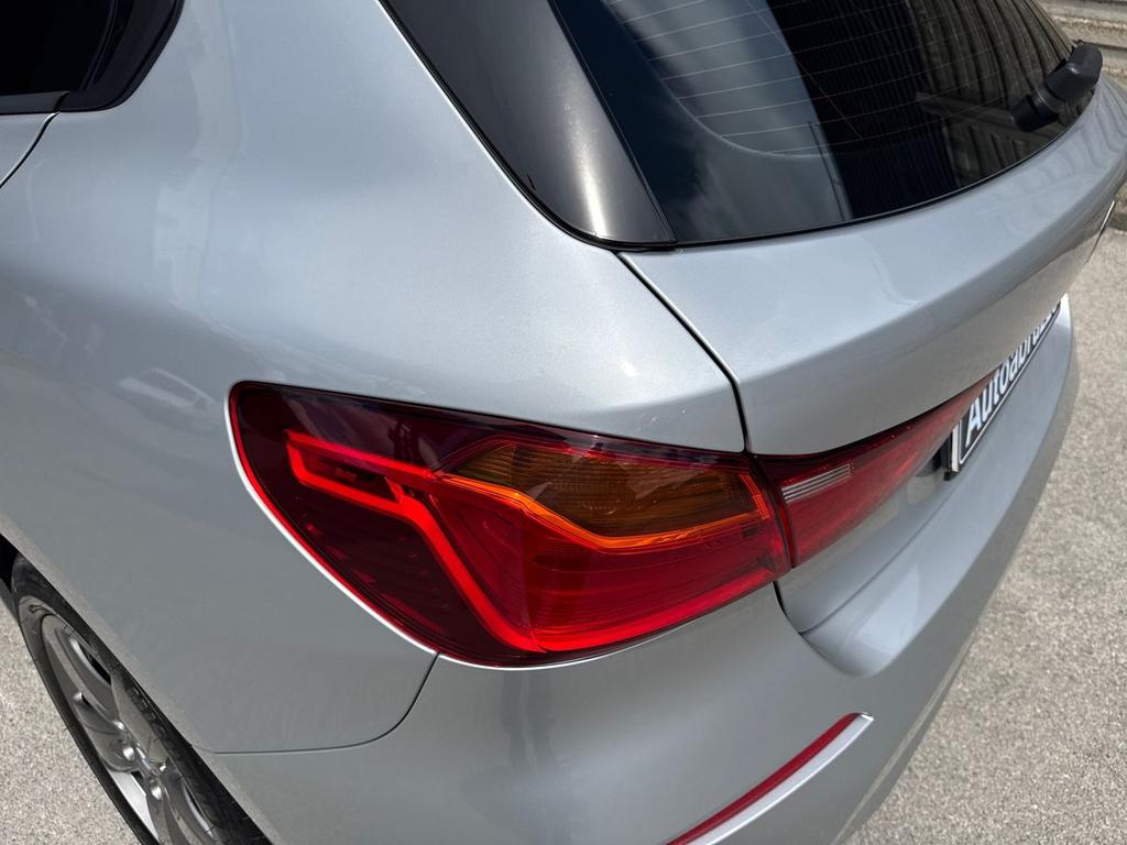 BMW Serie 1 116d Business Advantage auto