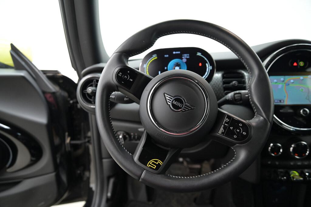 Mini Cooper SE 3p Yours auto