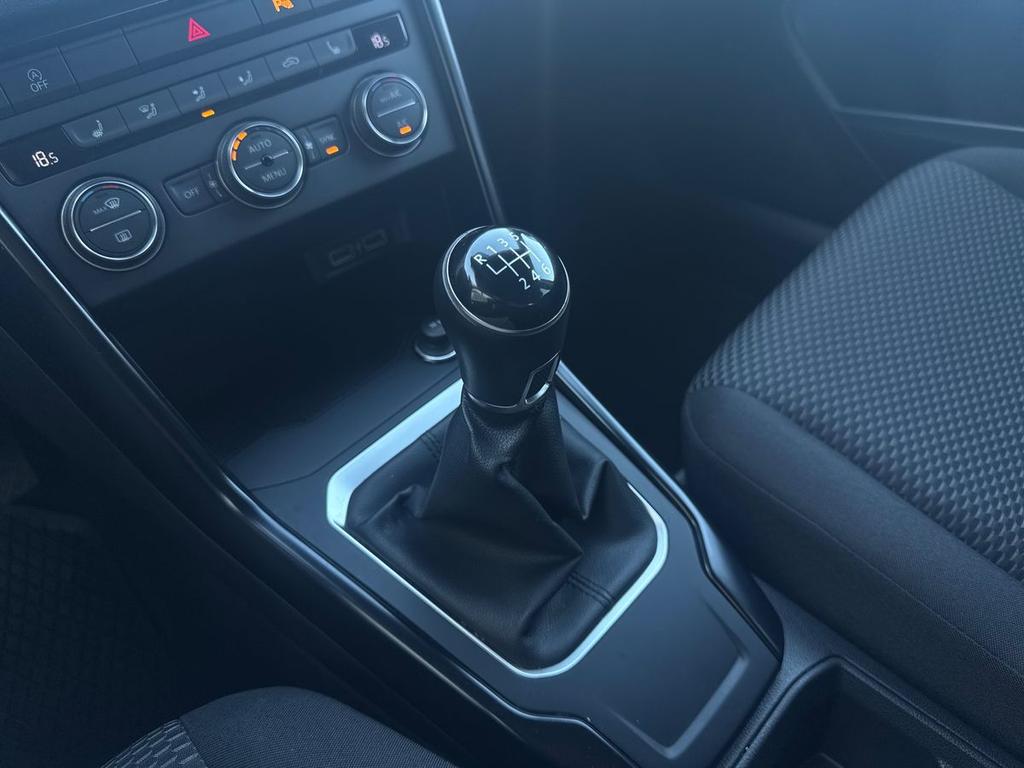 Volkswagen T-Roc 1.6 tdi Style