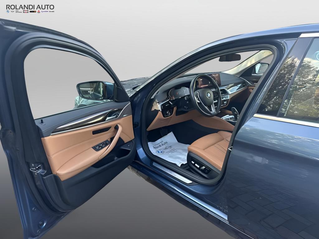 BMW Serie 5 530d mhev 48V xdrive Luxury auto