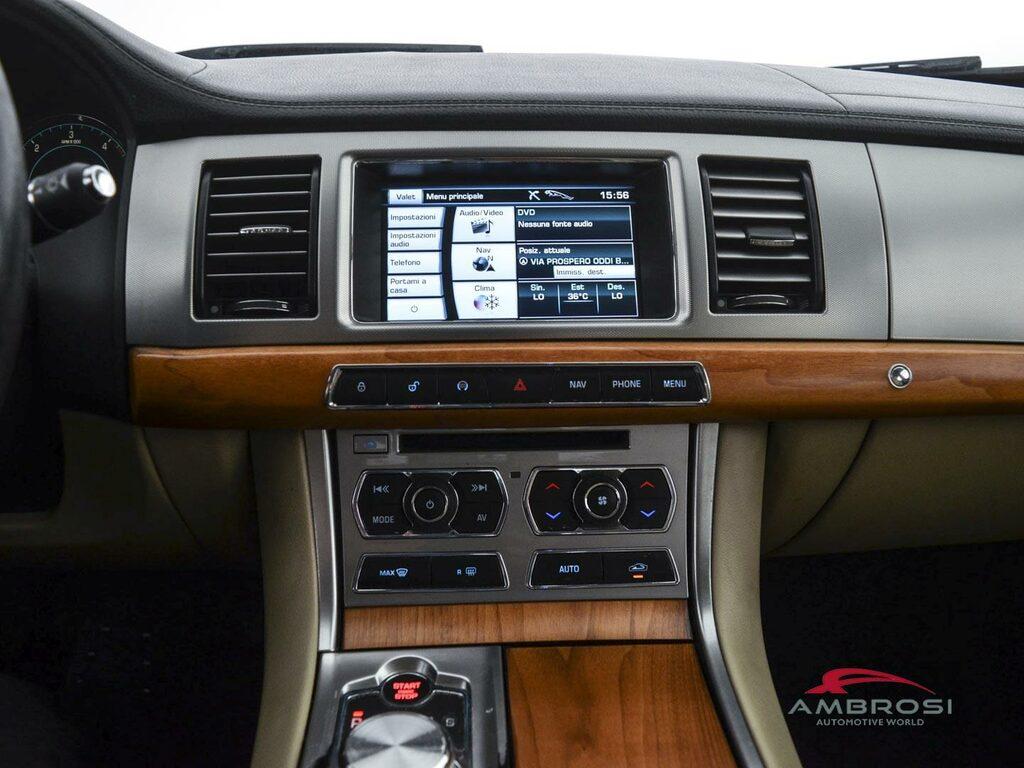 Jaguar XF 2.2d s&s auto