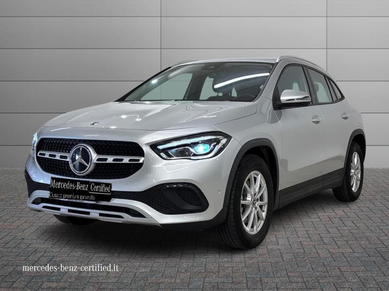 Mercedes GLA 200 d Business Extra auto