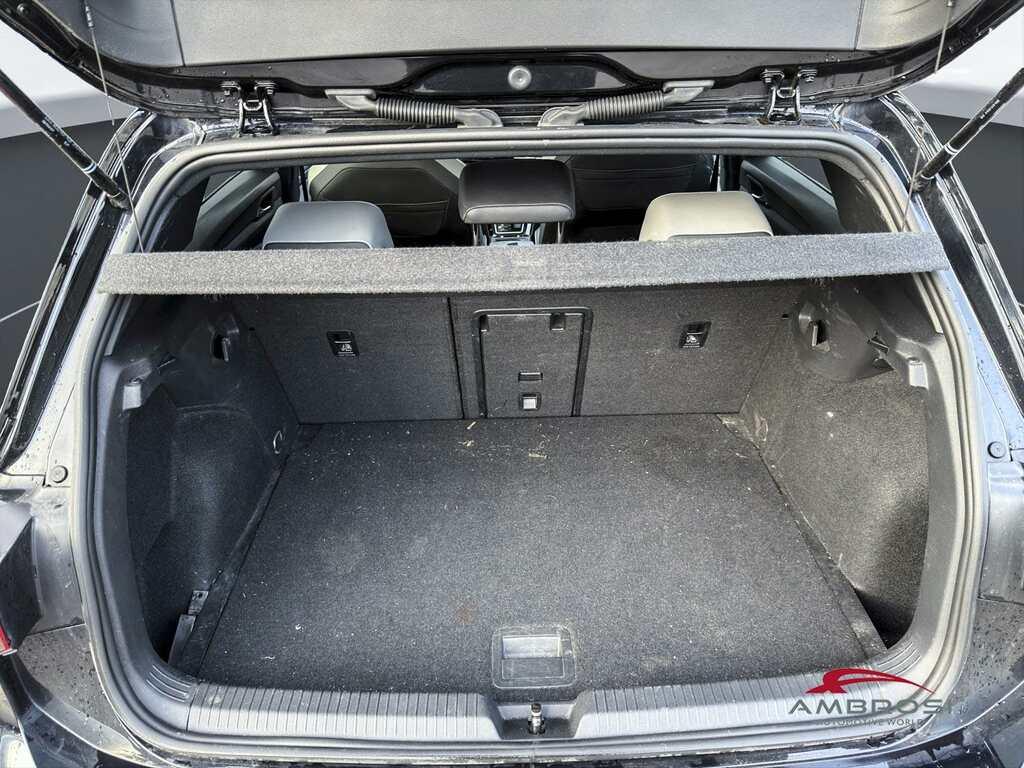 Volkswagen Golf 2.0 tdi scr R-Line 150cv dsg