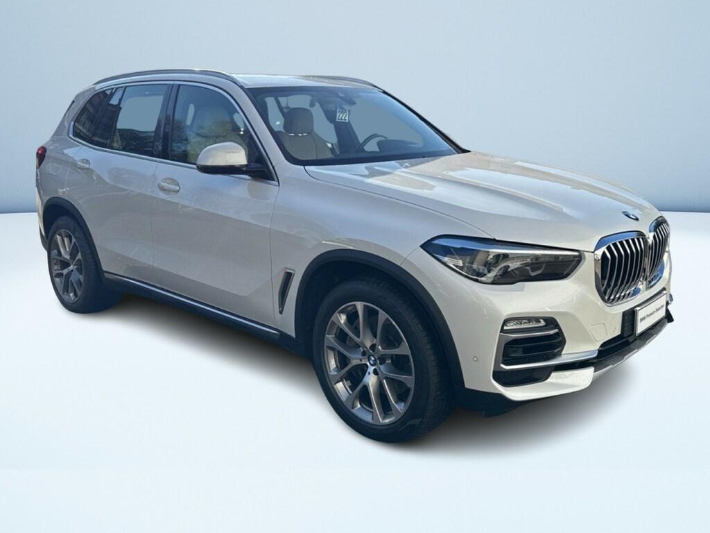 BMW X5 xdrive40d mhev 48V xLine auto