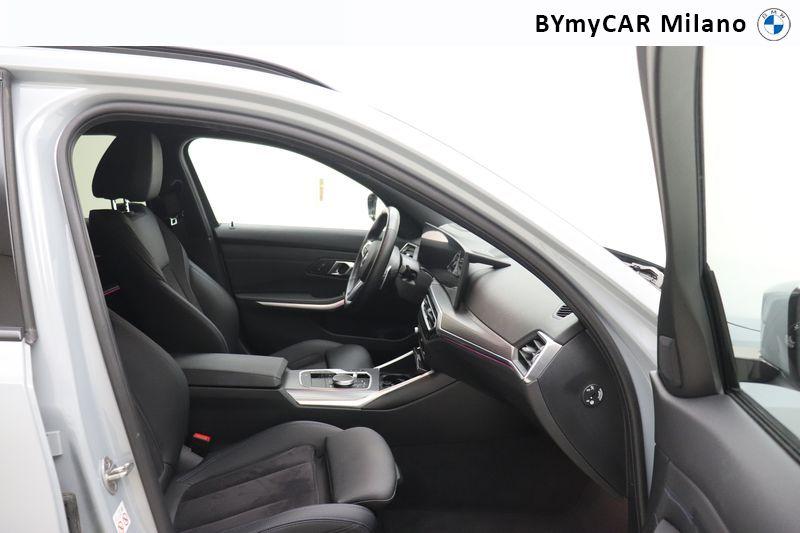 BMW Serie 3 320d Touring mhev 48V Msport xdrive auto
