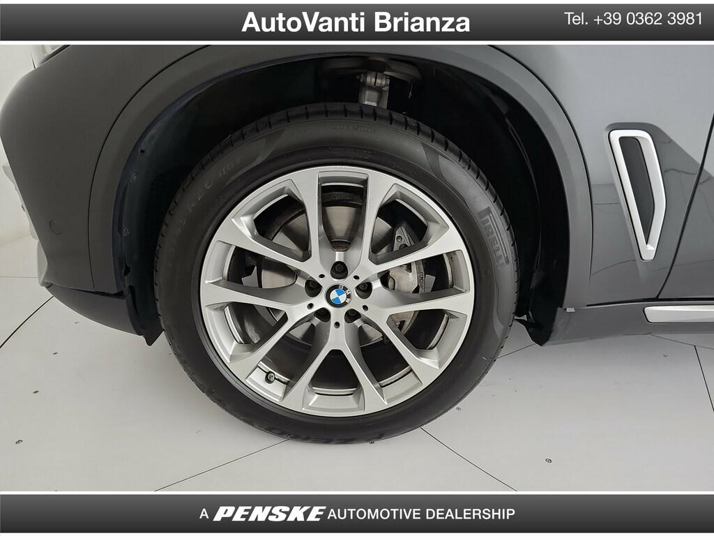 BMW X5 xdrive30d mhev 48V xLine auto