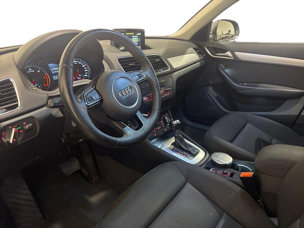Audi Q3 2.0 tdi Business 120cv s-tronic