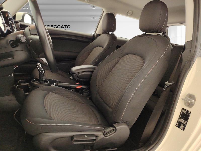 Mini One 1.5 TwinPower Turbo One Boost DCT