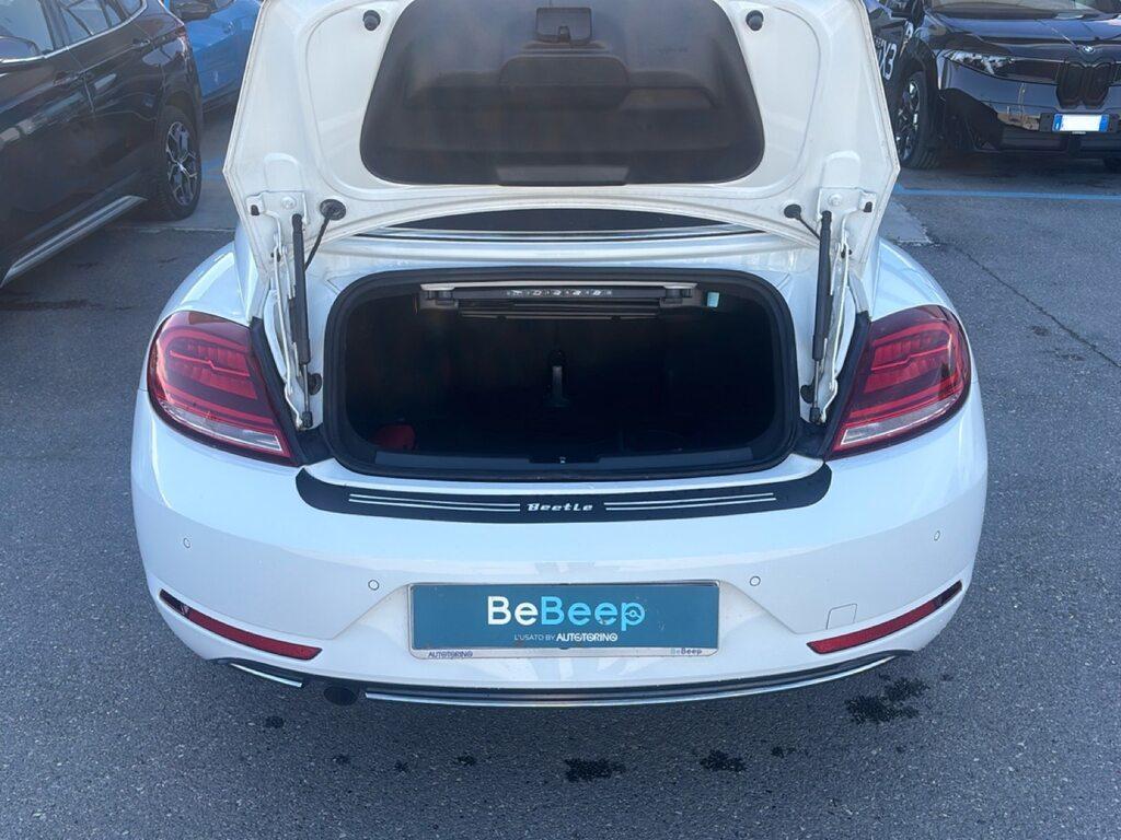 Volkswagen Maggiolino Cabrio 2.0 tdi Design 110cv