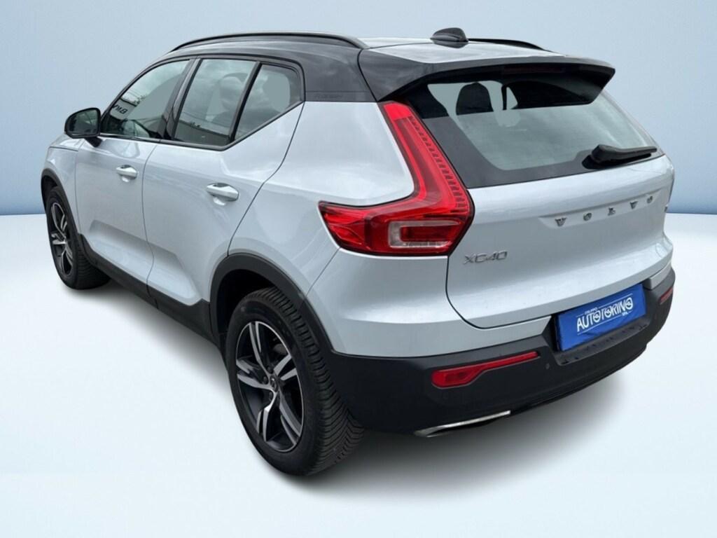 Volvo XC40 1.5 T3 R-design 163cv auto my21
