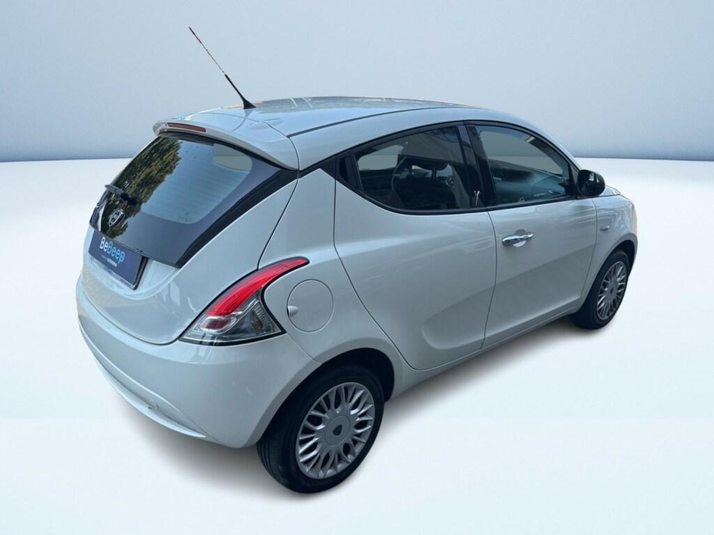 Lancia Ypsilon 1.2 Silver 69cv