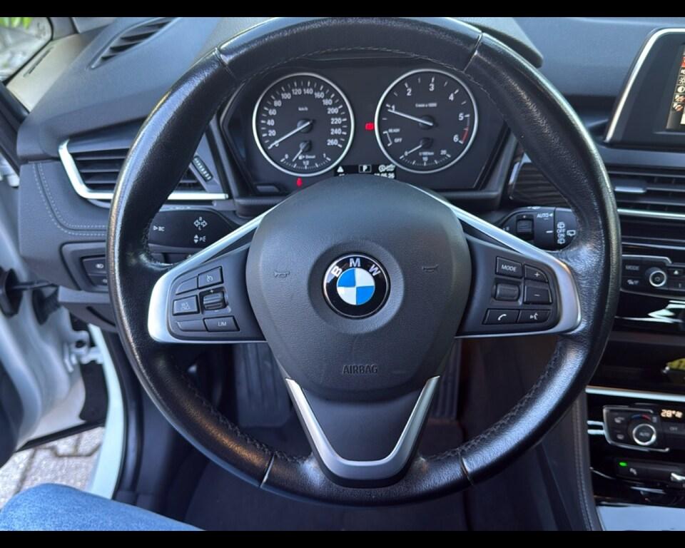 BMW Serie 2 218d Active Tourer Luxury business pack auto