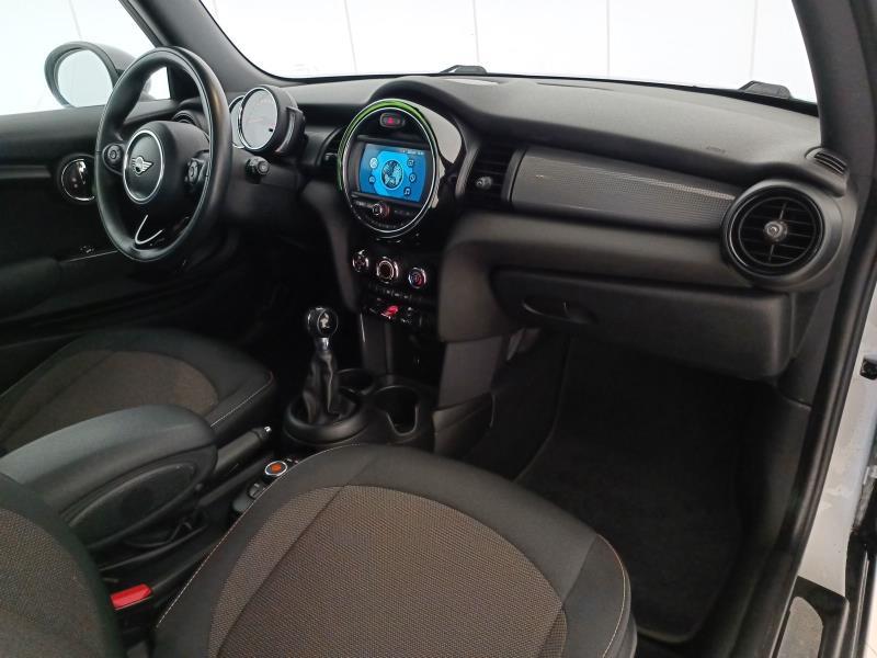 Mini Cooper 1.5 TwinPower Turbo Cooper Business