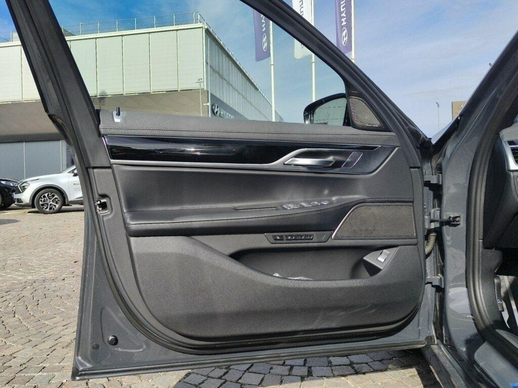 BMW Serie 7 730d mhev 48V Msport xdrive auto