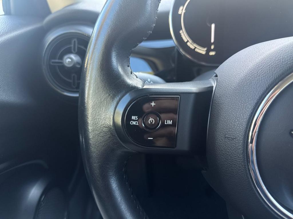 Mini Cooper SE 3p Classic auto