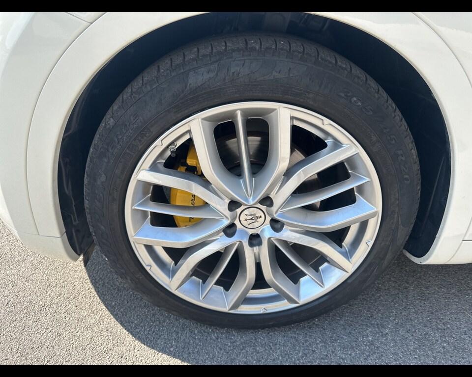 Maserati Levante 2.0 mhev GT 330cv auto