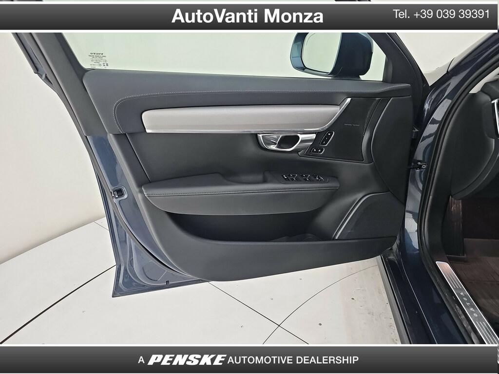 Volvo V90 Cross Country 2.0 b4 Plus awd auto
