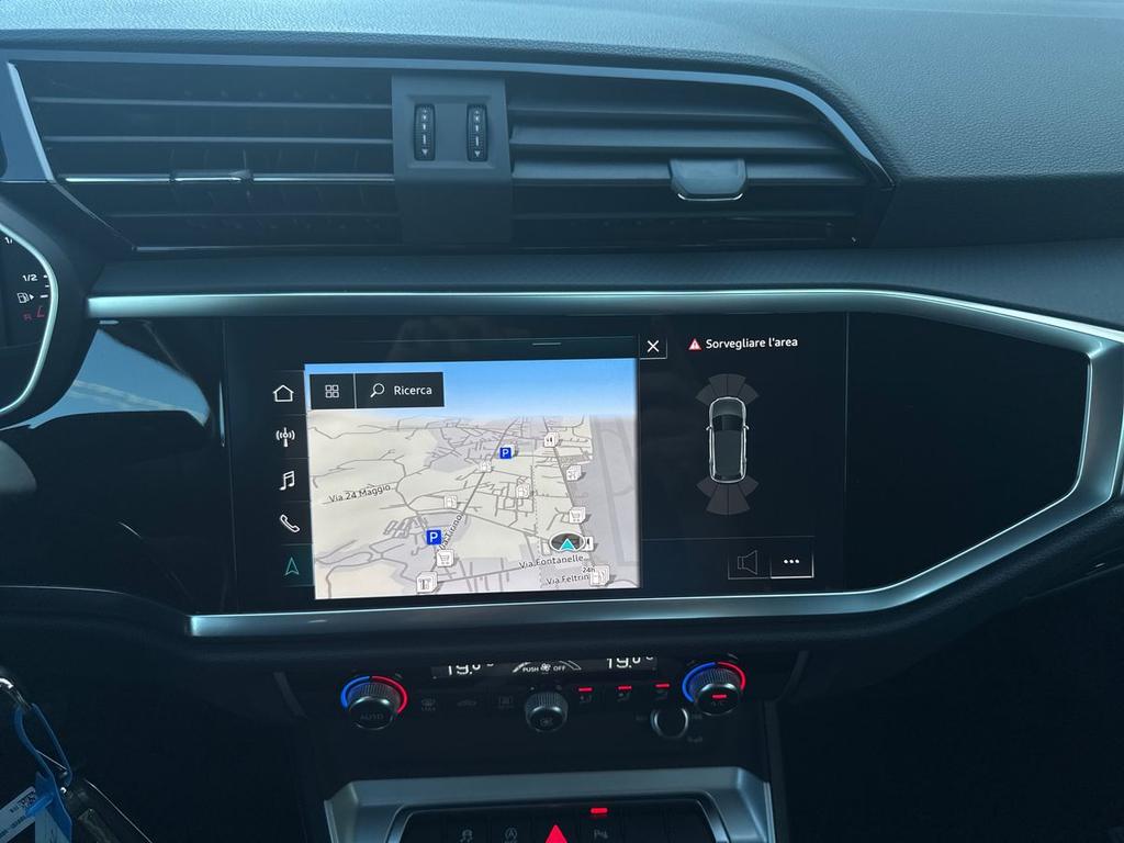 Audi Q3 35 2.0 tdi
