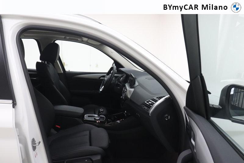 BMW X3 xdrive20d mhev 48V auto