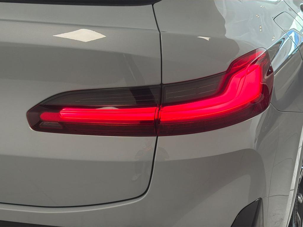 BMW X4 M X4 xdrive M40d mhev 48V auto