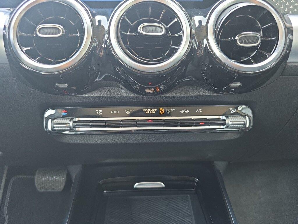 Mercedes GLB 180 d Progressive Advanced auto