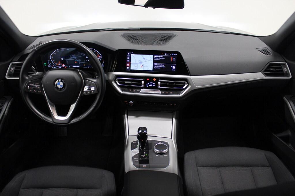 BMW Serie 3 320d Touring mhev 48V Business Advantage auto