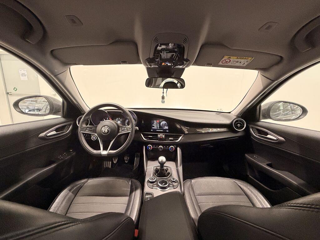 Alfa Romeo Giulia 2.2 t Super 150cv