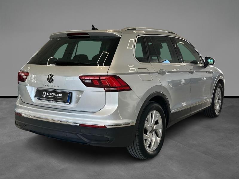 Volkswagen Tiguan 2.0 tdi scr Elegance 150cv dsg
