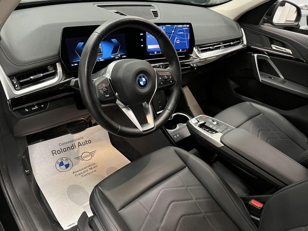 BMW iX1 edrive 20 X-Line
