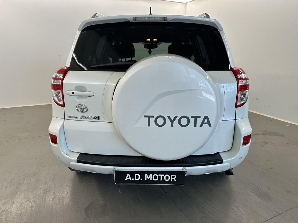 Toyota RAV4 2.2 d-4d Lounge 150cv mt