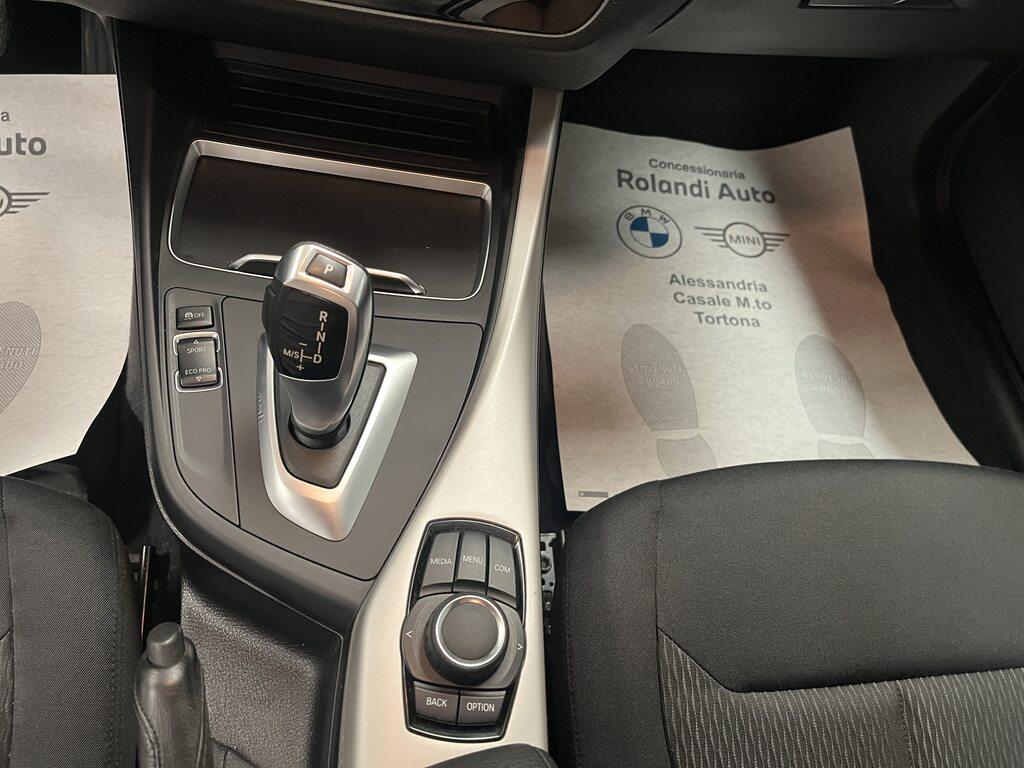 BMW Serie 1 116d Advantage 5p auto