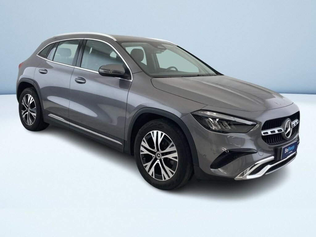 Mercedes GLA 180 d Progressive Advanced auto