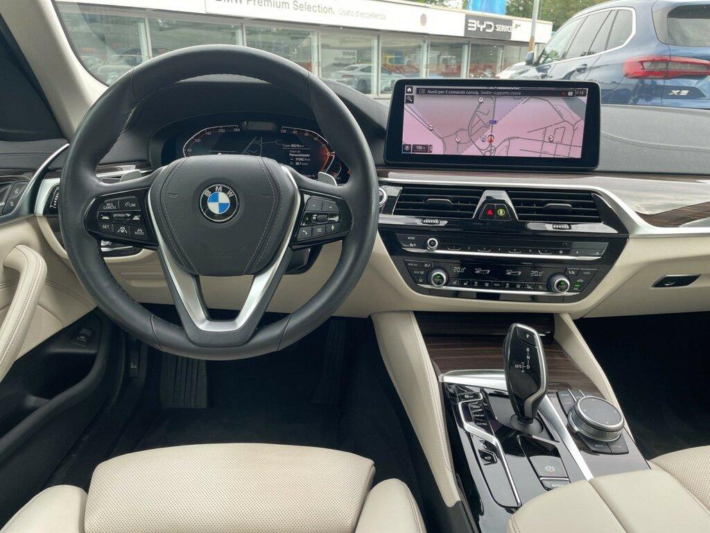 BMW Serie 5 540d Touring mhev 48V xdrive Luxury auto