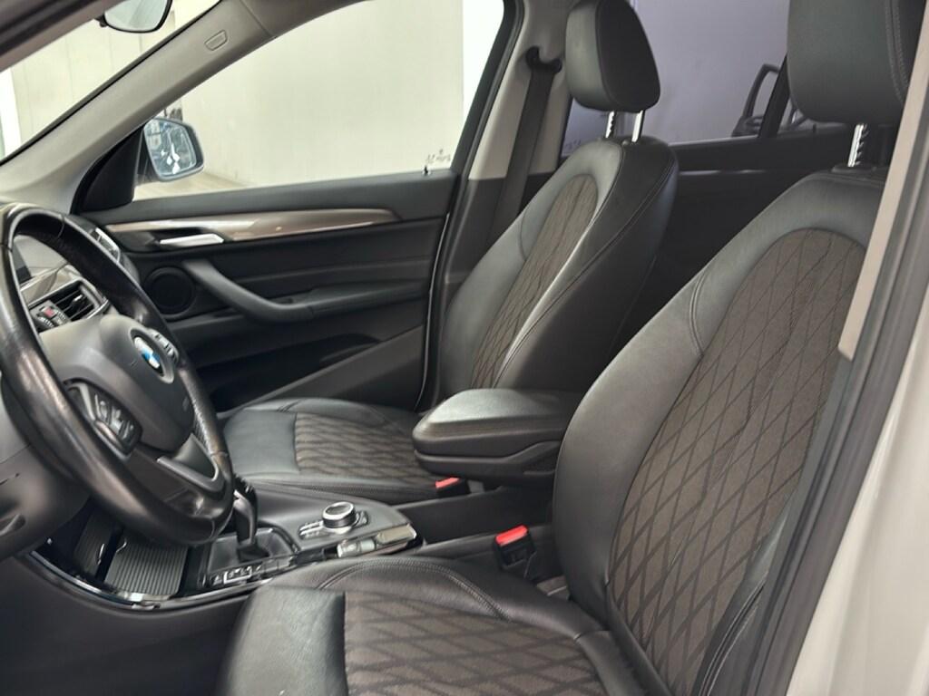 BMW X1 sdrive18d xLine auto my18