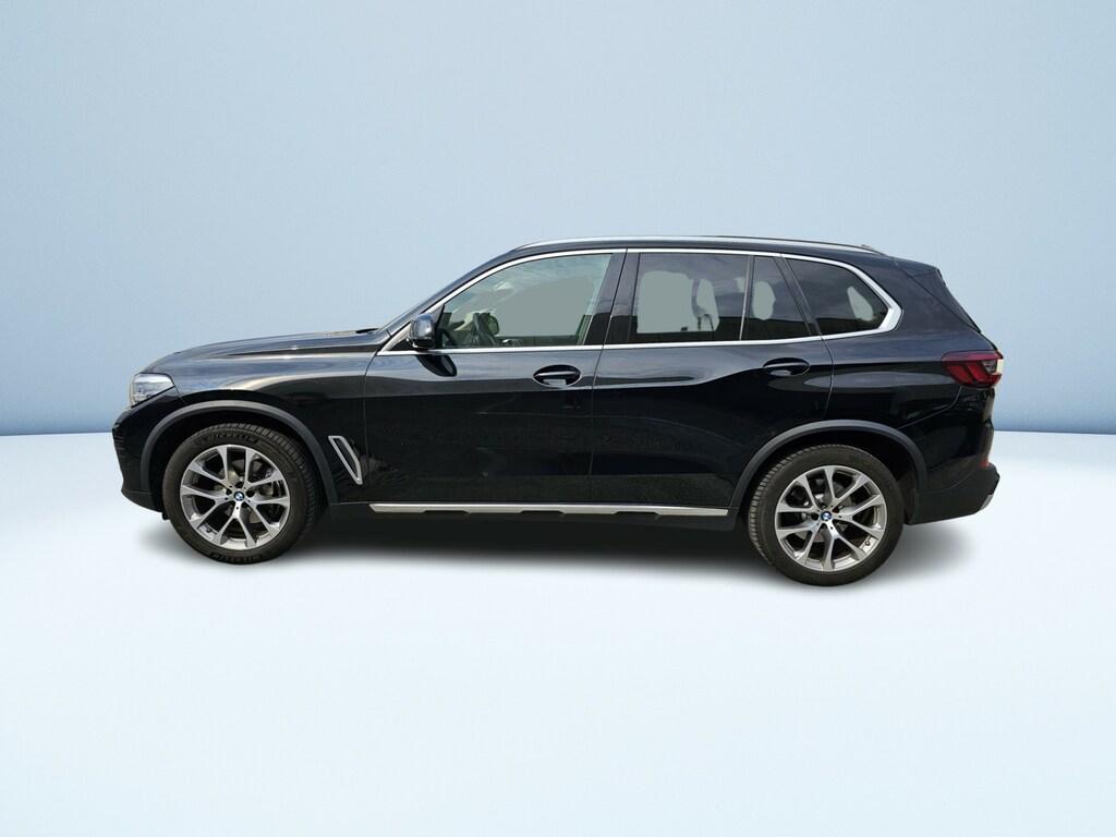 BMW X5 xdrive30d mhev 48V xLine auto