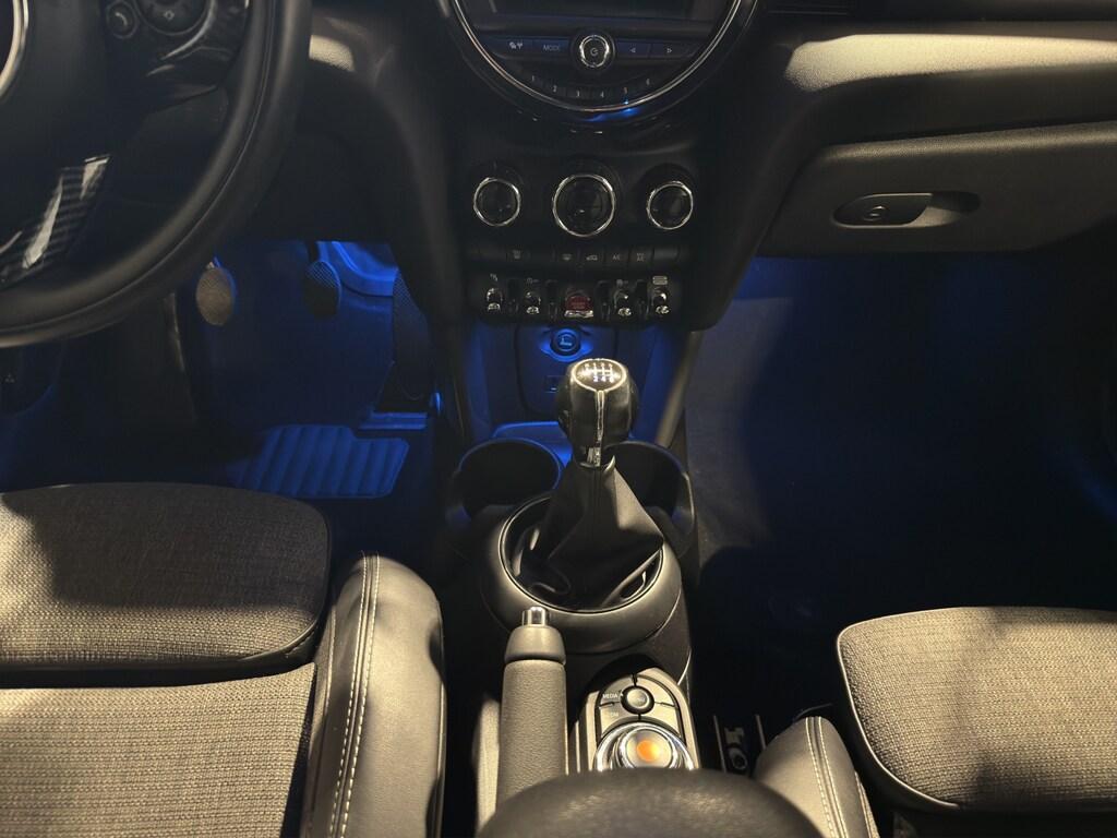 Mini Cooper D Cabrio 1.5 Cooper D