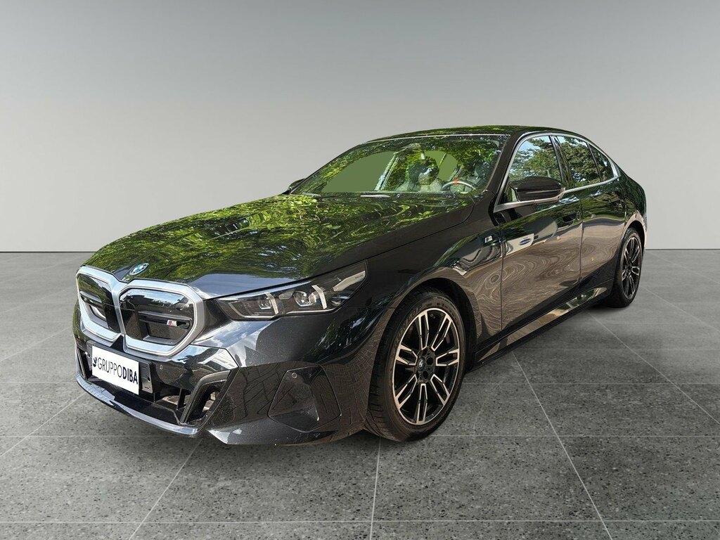 BMW i5 M60 auto