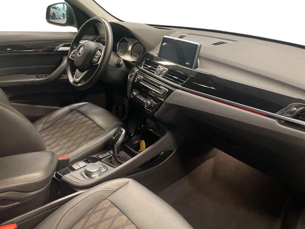 BMW X1 sdrive18i xLine auto