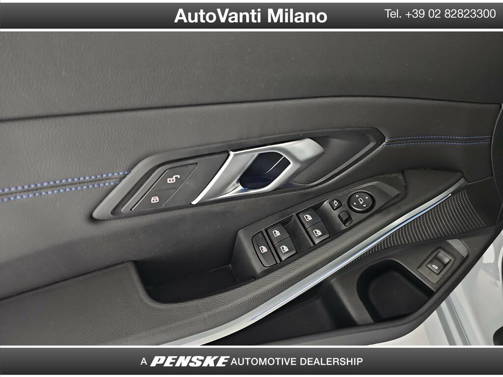 BMW Serie 3 320d Touring mhev 48V Msport xdrive auto