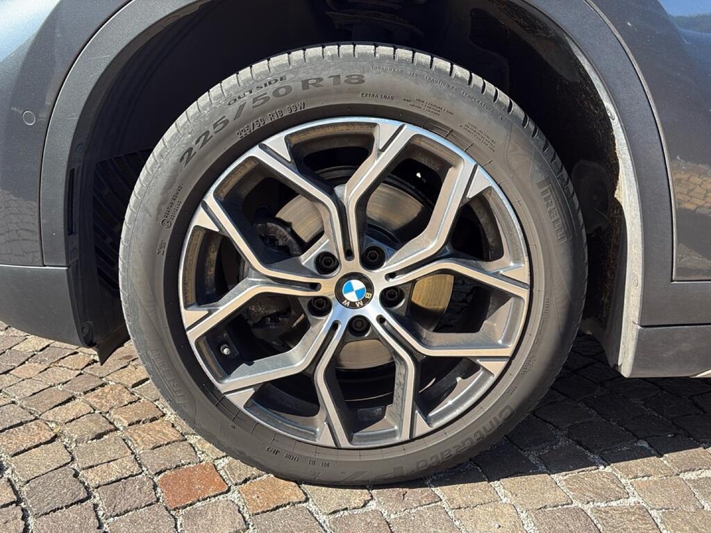 BMW X1 sdrive18i xLine 140cv auto
